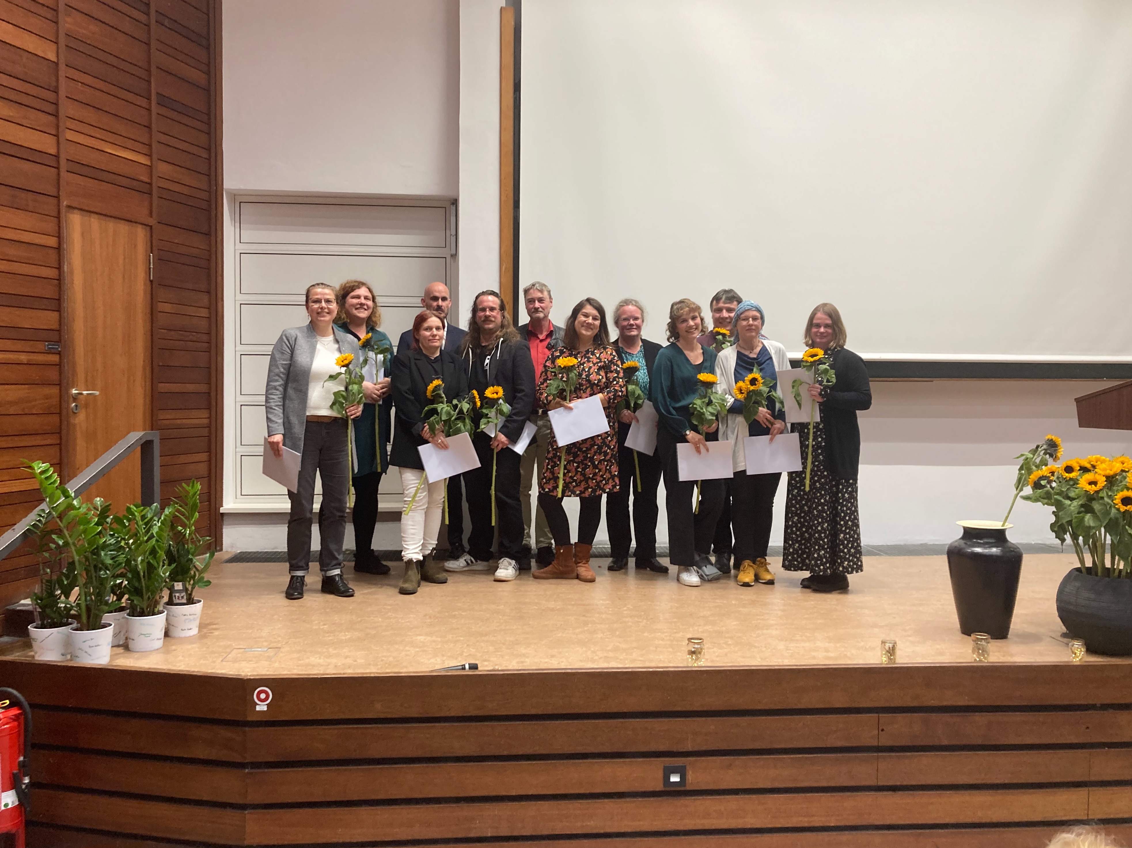 Absolvent:innen (B.A.) berufsbegleitendes Studium