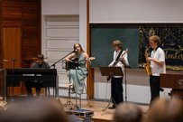 Musikalische Begleitung durch Kommilitöne