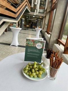 Dekorierter Tisch im Haus F