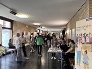 Anwesende beim Infotag. Foto: EHB