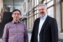 Prof. Dr. Anusheh Rafi begrüßt den neuen Kanzler Andreas Flegel im März 2019