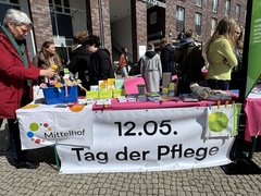 Infostand beim Kiez Talk anlässlich des "Tag der Pflege"
