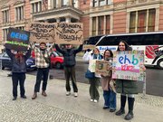 #saveehb- Aktion am 20. November 2025 vor dem Berliner AGH