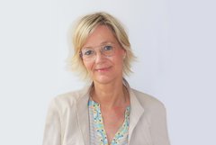 Porträt-Foto von Prof. Dr. Angelika Peschke