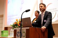 Das Moderationsteam: Stefanie Hoffmann (EKD) und Prof. Dr. Michael Komorek (EHB)