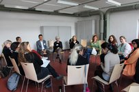 Arbeitsgruppe unter der Moderation von Prof.in Dr. Olivia Dibelius und Sophia Achtel. 