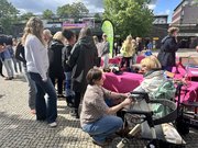 Blutdruckmessen beim Kiez Talk