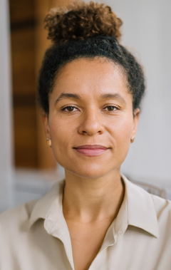 Portrait von Prof.in Dr. Krystyna Okoye-Montis