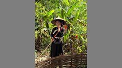 Bei der Führung im Thai-Hai-Village. Foto T. Temme