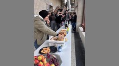 Buffet für die Gäste im Foyer des F-Gebäudes. Foto: EHB